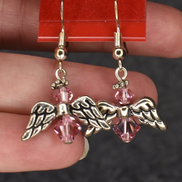 🔥 3/$15 NWT Handmade Pink and Silver Angel Earrings - Picture 4 of 7